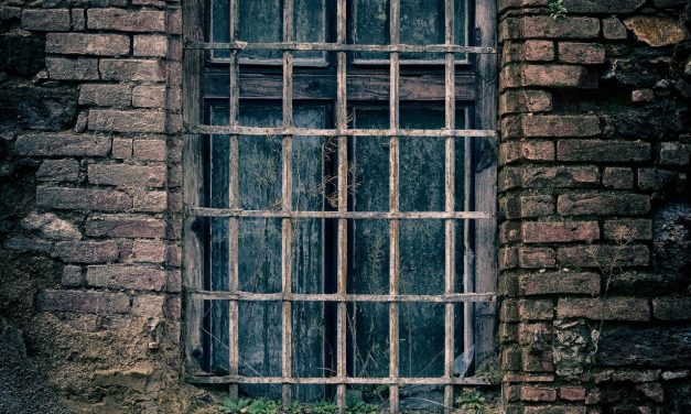 EFFICACEMENT RECONNAÎTRE LES PROBLÈMES DE FONDATION