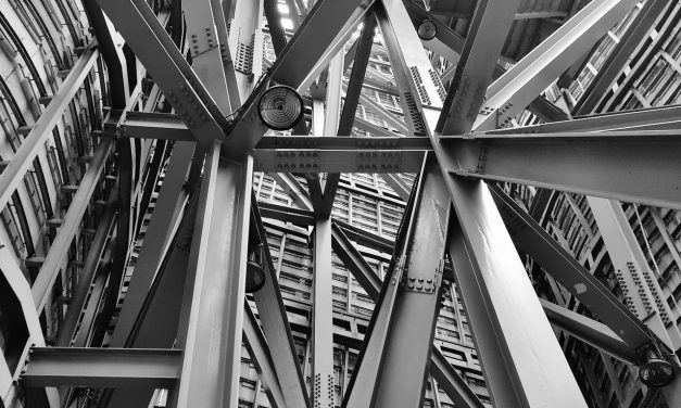 LES AVANTAGES À UTILISER UNE STRUCTURE EN ACIER